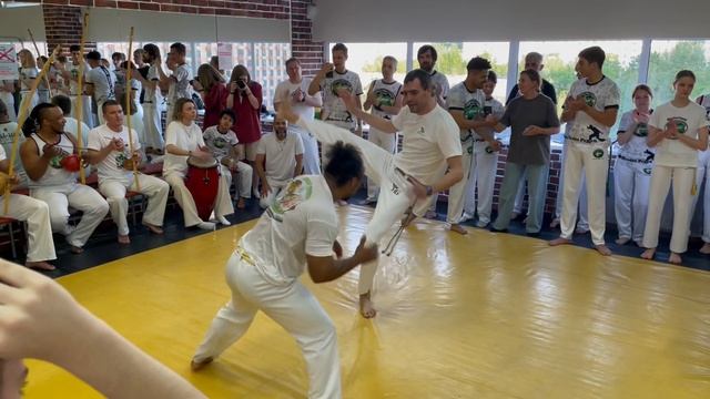 КАПОЭЙРА В МОСКВЕ / Рода на Фестивале Мэстрэ Пепеу TODO PELA CAPOEIRA / май 2025 / ЦБИНБ