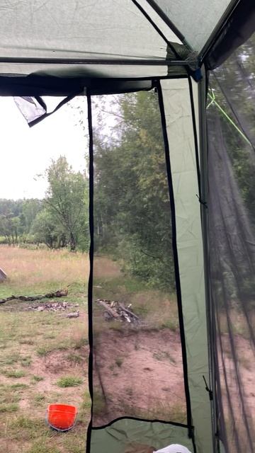 Кемпинг в дождь. Ну красота же. #life #рыбалка #природныепейзажи #fishing #готовканаприроде #nature