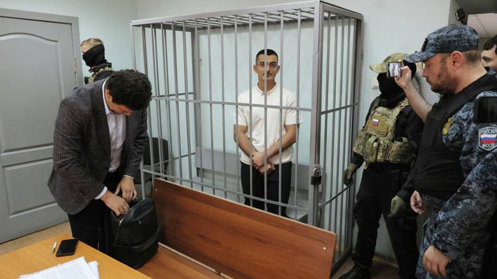 Суд в Екатеринбурге арестовал Мутвалы Шыхлински до 14 сентября
