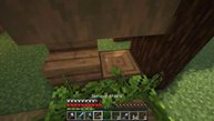 🧱 Minecraft: оформление амбара продолжается — забор и декор добавлены! 🐄🪚