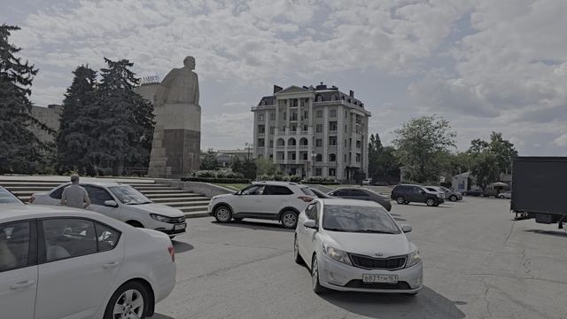 Ростовская обл., г. Азов, Петровская площадь 5/30