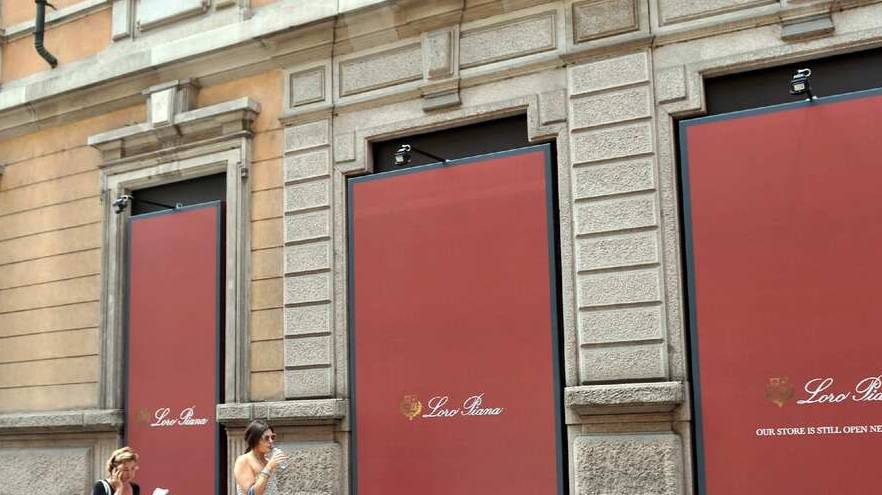 Люксовый бренд Loro Piana попал под суд за эксплуатацию труда мигрантов