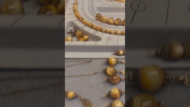 Комплект украшений из кошачьего глаза