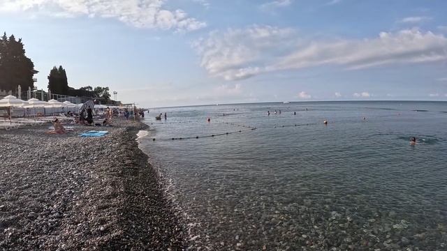 Море как слеза! Вода прогрелась, а мазут не всплывает! Лазаревское 17.07.2025.