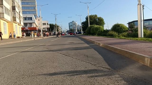 Катаемся с ростом на машинке 3/3