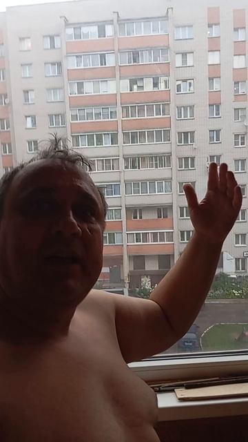 Насыпьте мне лайков, зарплата менту! 😘
