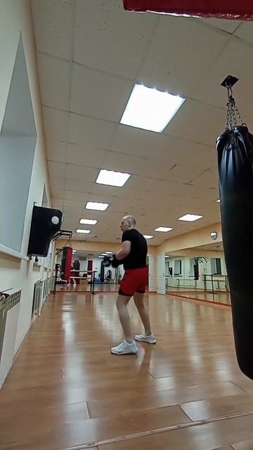 бокс удар нокаут груша подушка.mp4