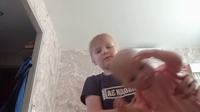 Записала Сару на танцы