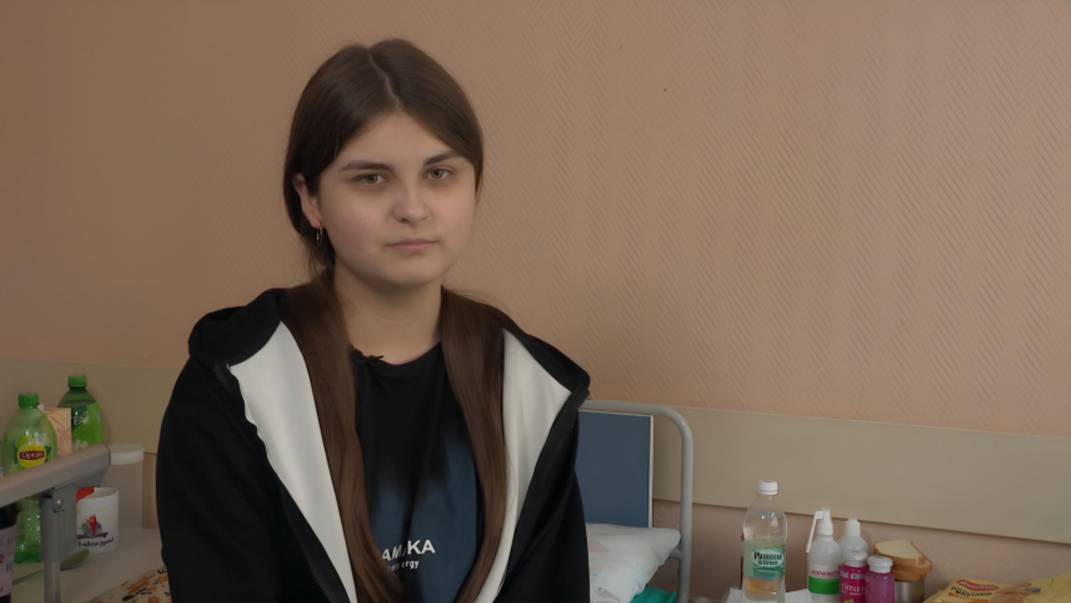 На Пятом канале акция «День добрых дел» для 16-летней Элины