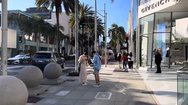 Гуляем по Америке,️ Прогулка по центру Родео Драйв в Беверли Хиллз , Калифорния, здесь живут богатые