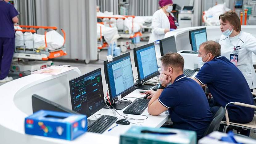Собянин оценил работу цифровых медсервисов в Москве