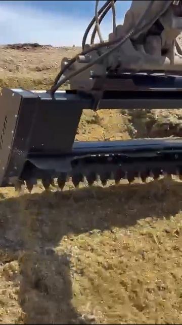 Фреза для силоса ZM2000 на на телескопический погрузчик Claas SCORPION. Силосная фреза.