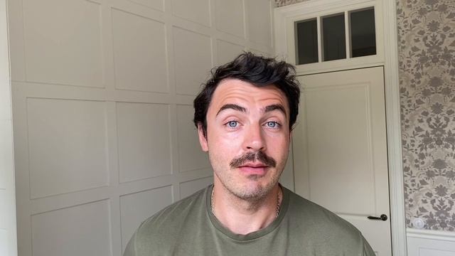 Иван Ратников. Визитка