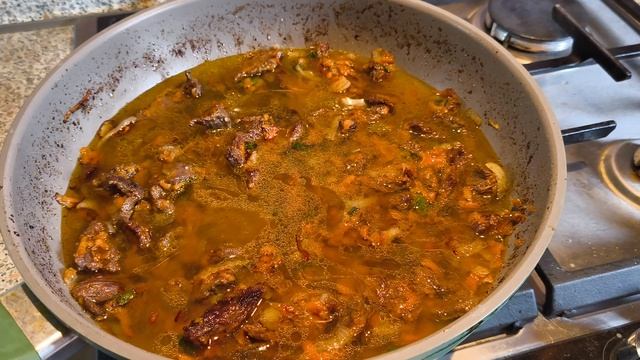 Приготовила Гуляш, на быструю руку.