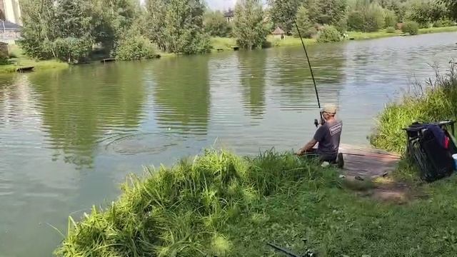 Африканец в уловах.