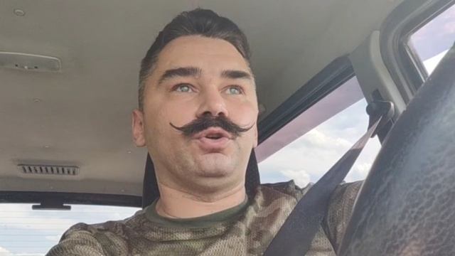 Перемирие нужно украинским националистам. Но оно не нужно Зеленскому - иначе он теряет власть.