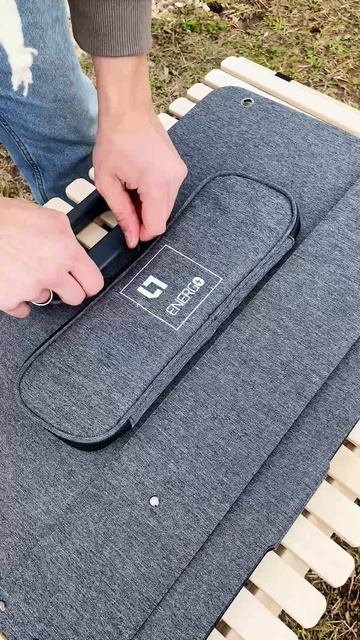 Видеообзор портативной солнечной панели PSP100