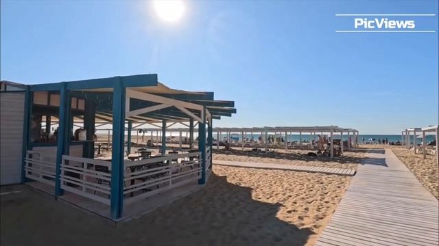Анапа пляж Витязево сегодня 17 июля 2025. Море, погода в Анапе сейчас. Есть ли мазут на пляжах Анапы