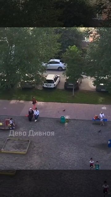 «Пошла отсюда! Чуркобесы! Откуда вы взялись на нашу голову? Побирушки» !!!
