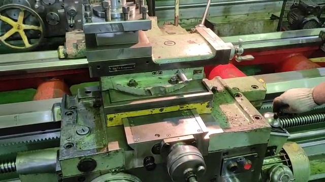 1м63 Токарный Винторезный станок, РМЦ 2800 мм. Видео в работе