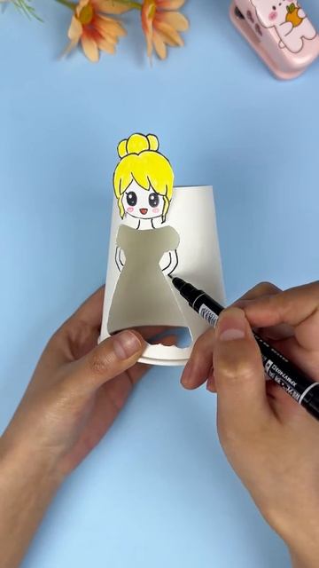 Простая игрушка для девочек
