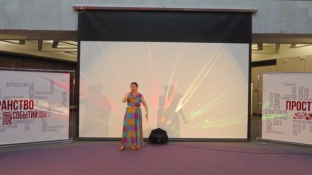 Свет моих глаз. (Виктор Чайка, Полина Сигал). Исполняет Нэлли Семёнкина