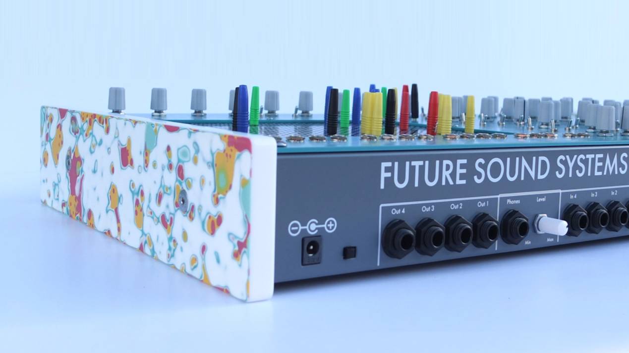 Future Sound Systems Cric: This Synth is Bonkers