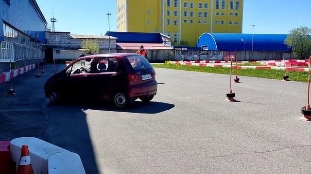 1000086100.mp4
