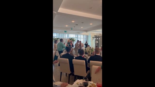 Помогаю жениху с заданием невесты.mp4