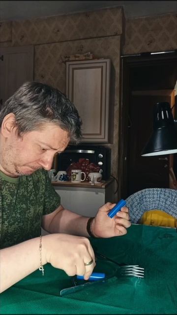 Проводим эксперимент с вилками и монетой. Развенчание мифа?