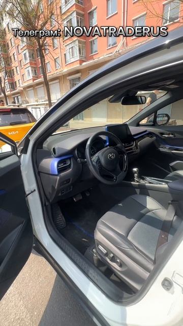 Toyota CH-R - стильный кроссовер за 1.9 млн едет в Россию! #automobile #обзор #toyota #chr #shorts