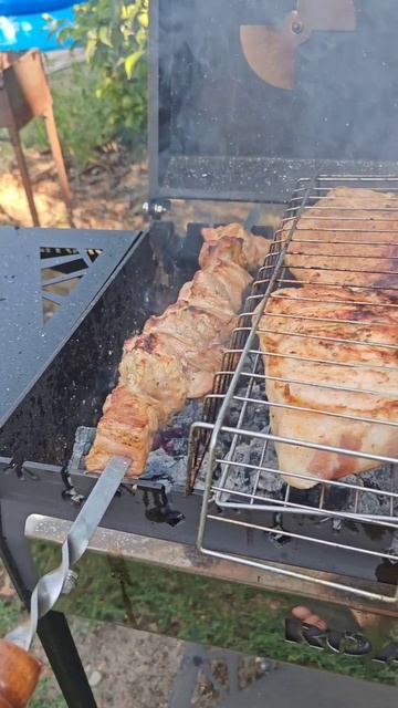 Антрекот жарится, велком.