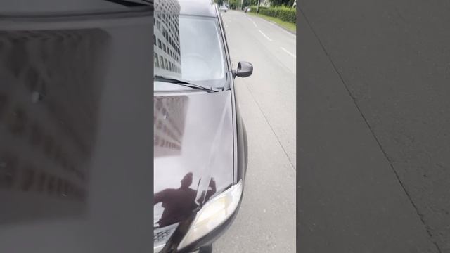 Ларгус в родном окрасе , 7 мест , мотор к4м!!!