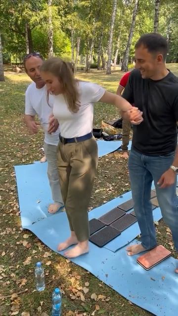 Друзья, завтра собираемся на гвозди в парке Трубецких!
Будем практиковать с 13:00 до 16:00.