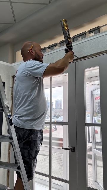 Установка двери в «Гектор двери» #входныедвериказань #дизайнинтерьера #двери #межкомнатныедвери