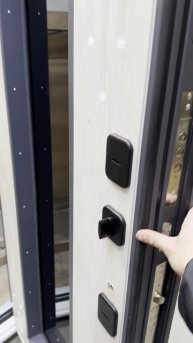 Двери входные котеджные со стеклопакетом