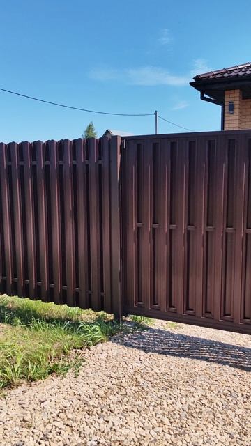 Откатные ворота. Заполнение Штакетник