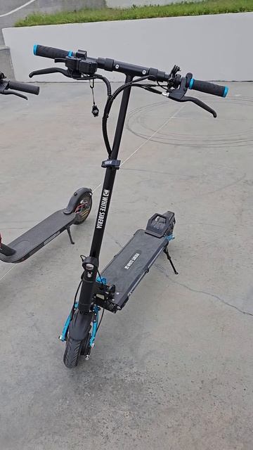 Сравнение электросамокатов White Siberia Sputnik и Xiaomi Mi M365 Pro