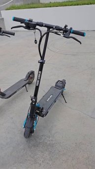 Сравнение электросамокатов White Siberia Sputnik и Xiaomi Mi M365 Pro