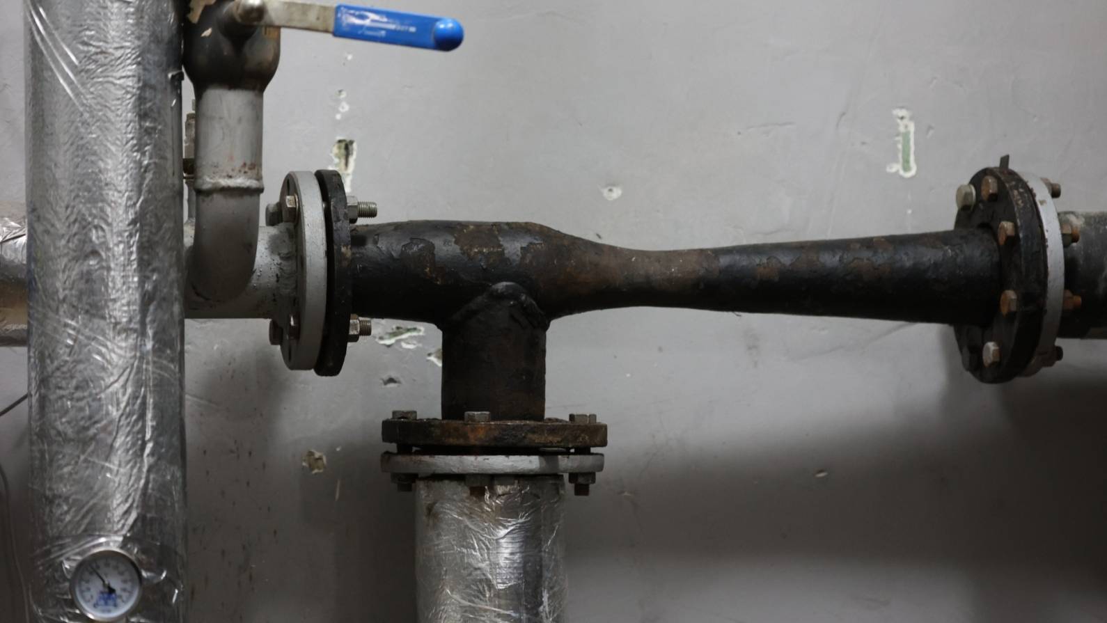 Не работает элеватор отопления , балансировка обратки.