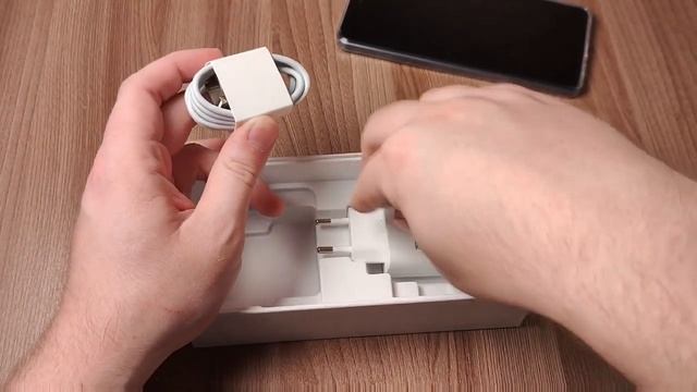 Распаковка и краткий обзор Vivo Y36 | Есть ли жизнь в бюджете до 10.000 рублей?