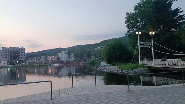 Парковая набережная