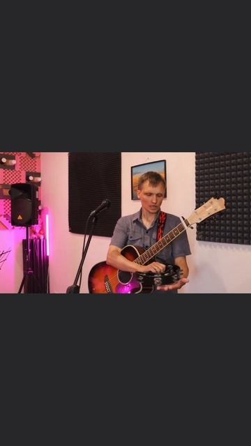 Ещё немного студийной суеты.