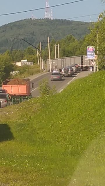 Грузовой состав с Кондомы в Таштагол Дата съёмки 17.07.2025