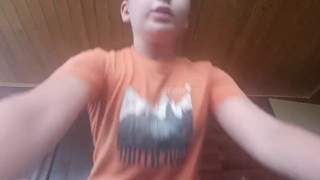 шок мальчик присел 120 раз!!! как он это сделал