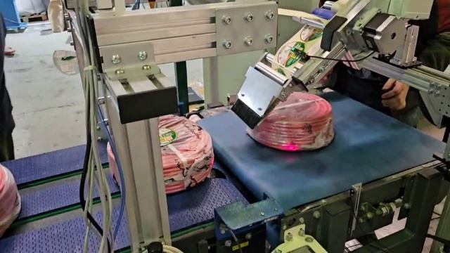 Нанесение этикетки на продукцию «Альфакабель»