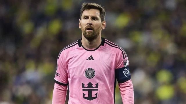 Де Хеа о Месси: «Он маленького роста, но у него потрясающая физика.