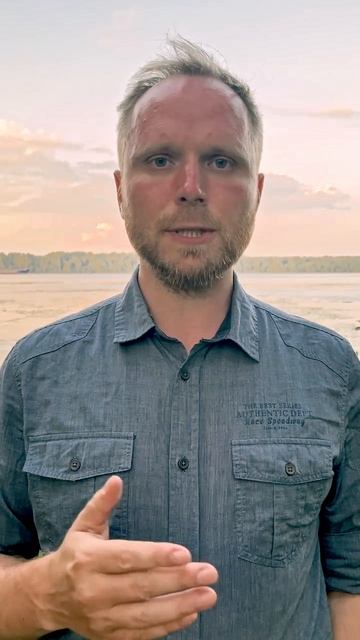 Тарас Савкин приглашает на бизнес-форум ПРОДАЖИ.ГЛАВНОЕ 9-10 октября 2025 в ЦДП