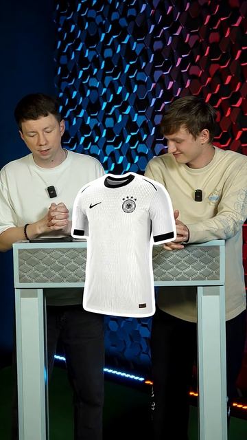 СТАРАЯ или НОВАЯ форма? #мячlab #футбол #форма #реалмадрид