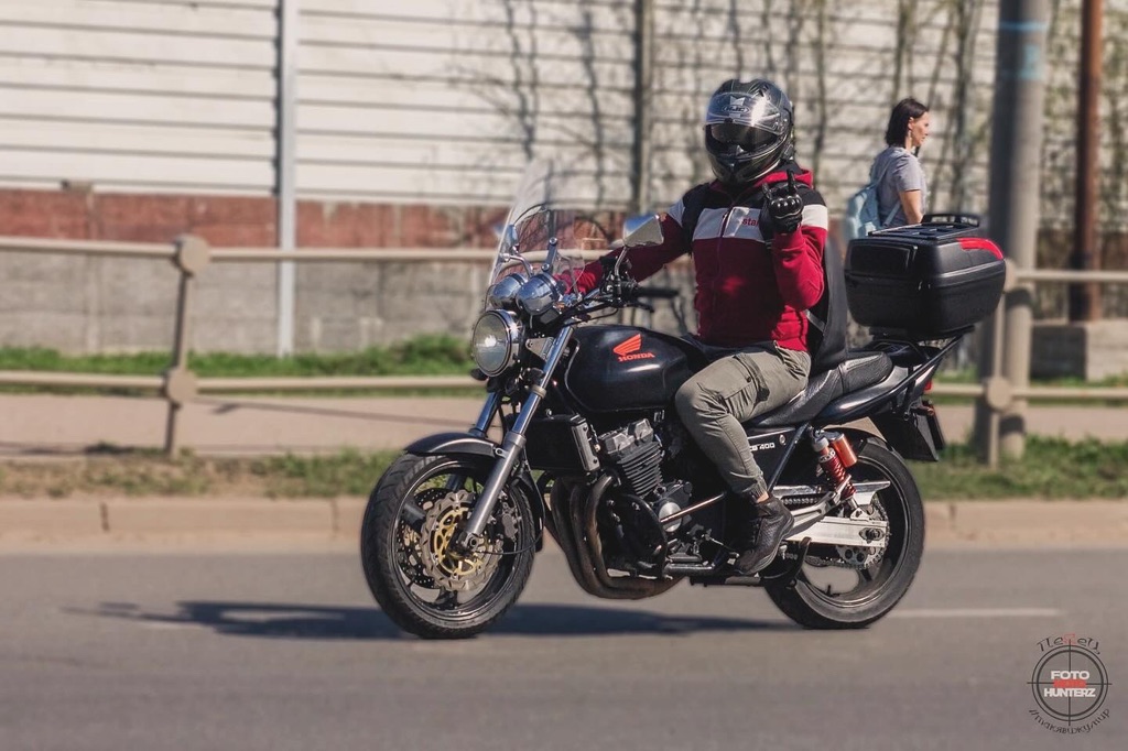 Езда на мото